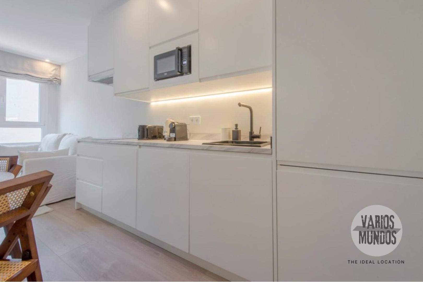 Tu Alojamiento Para 6 En Malasana Ven A San Bernardo 20 Madrid Eksteriør billede